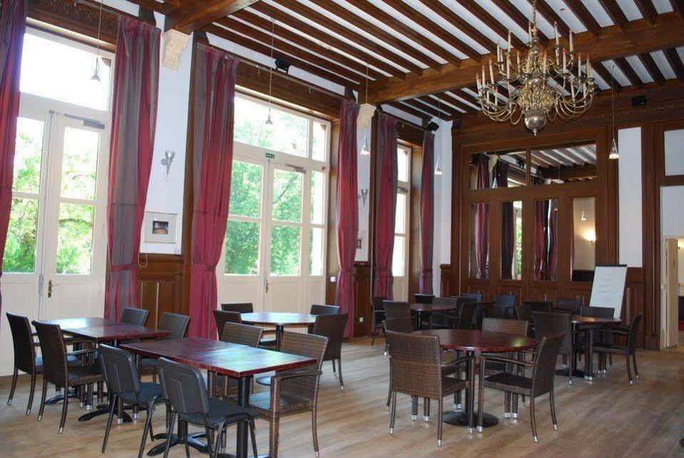 Terres De France - Appart'Hotel Le Splendid Allevard Eksteriør bilde